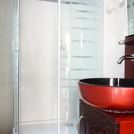 Apartment Rue Paul Valery 16 Paris
